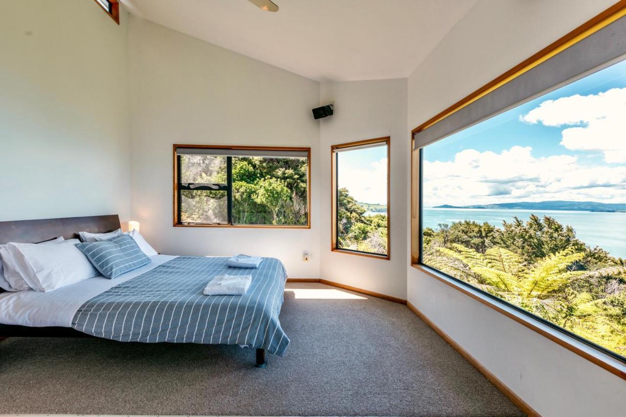 Crosstrees - Seaview - Waiheke Unit Holiday home *
